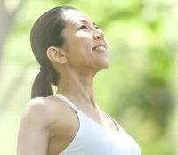 豊富なアミノ酸やポリフェノールによりストレス緩和効果を実感する女性